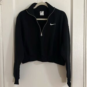 Cropped Nike Sweatshirt- M
